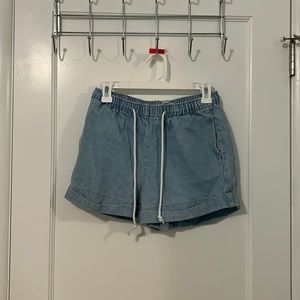Forever 21 Paperbag Denim Shorts Size Small